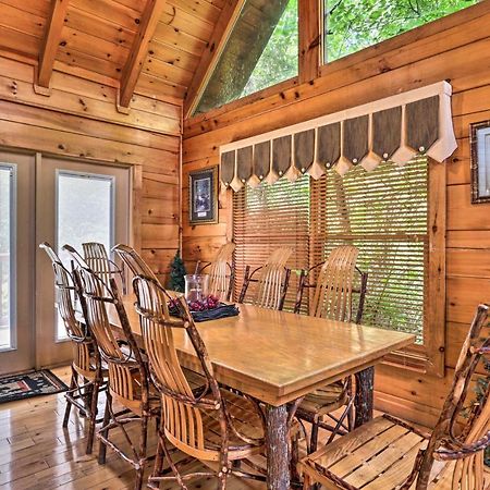 Pigeon Forge Getaway With Covered Patio And Hot Tub! Exterior photo